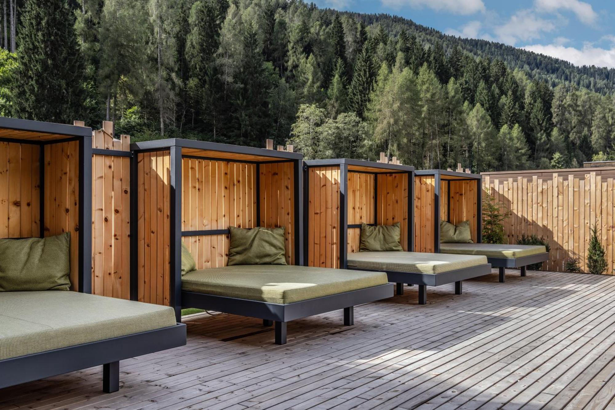 Hotel Sporting Ravelli Mezzana  Eksteriør bilde